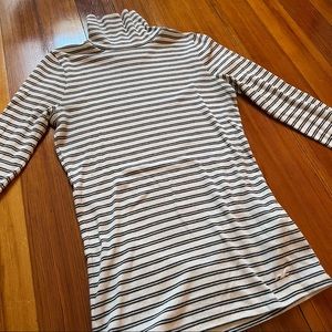 Hollister Turtleneck